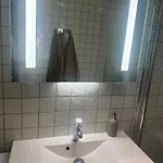 Stylish 2br With Patio And Smart Tv - 10 Min To Bryggen *