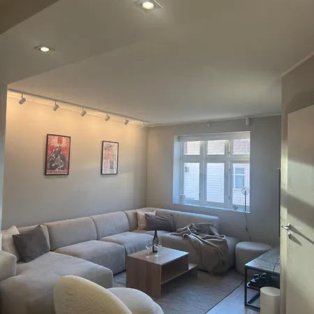 Stylish 2br With Patio And Smart Tv - 10 Min To Bryggen