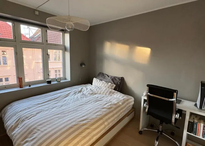 Stylish 2br With Patio And Smart Tv - 10 Min To Bryggen برغن