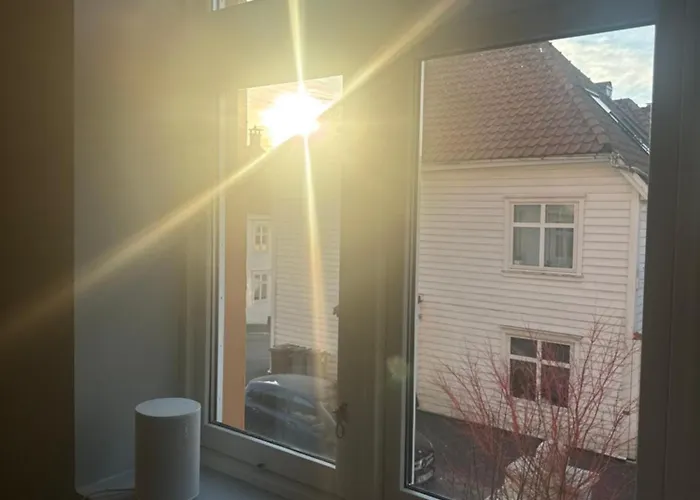 Lejlighed Stylish 2br With Patio And Smart Tv - 10 Min To Bryggen *